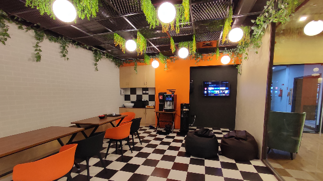 12 Seater Conference Room