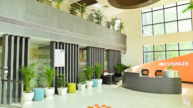 12 Seater Meeting Room