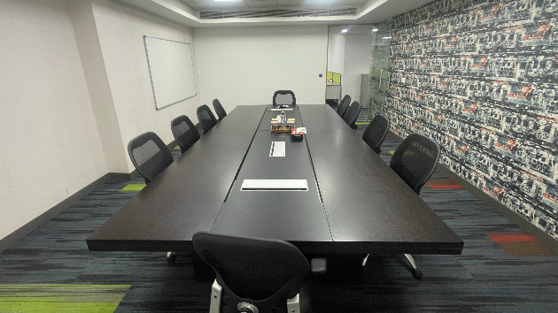 12 Seater Meeting Room
