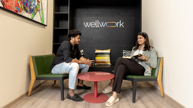 12 Seater Private Cabin