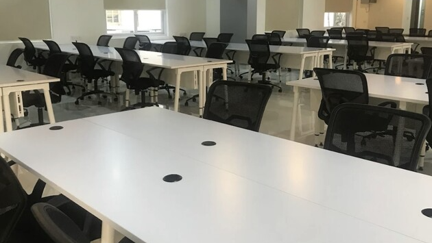 12 Seater Private Cabin 