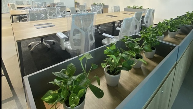 12 Seater Private Cabin