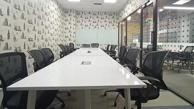 12 Seater Private Cabin in Koramangala - Hustlehub H204 | GoOffice 20950