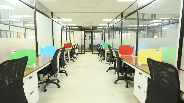 12 Seater Private Cabin in Sector 18 - MiQB Executive Coworking Space | GoOffice 8457