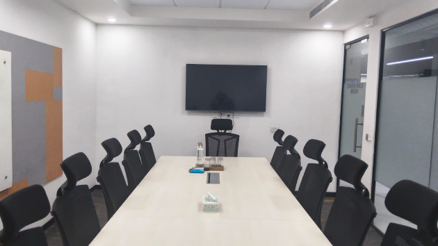13 Seater Conference Room  in Sector 62 - Incuspaze Corenthum 3rd Floor | GoSpace 9007