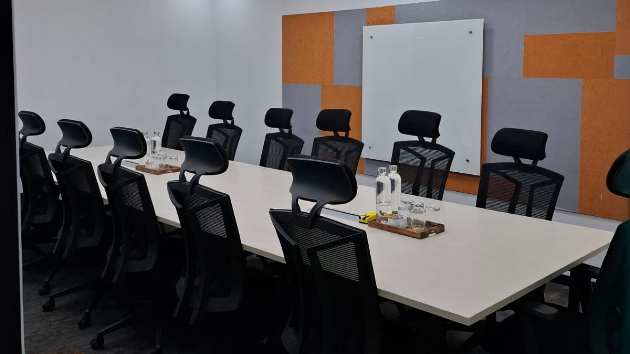 13 Seater Conference Room 