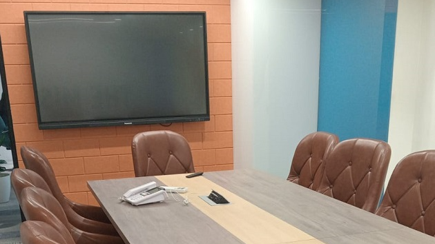 14 Seater Conference Room