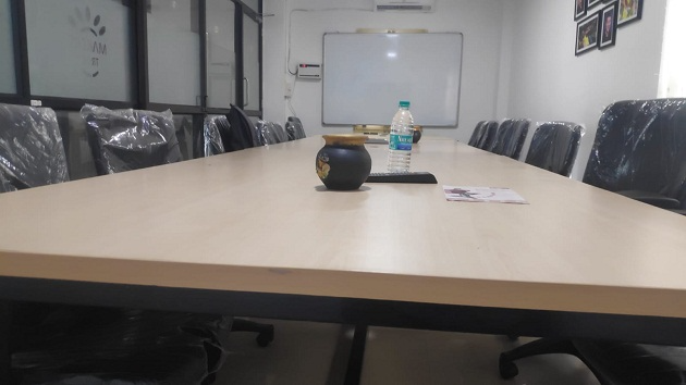 14 Seater Private Cabin