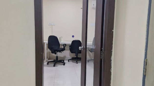 15 Seater Private Cabin 