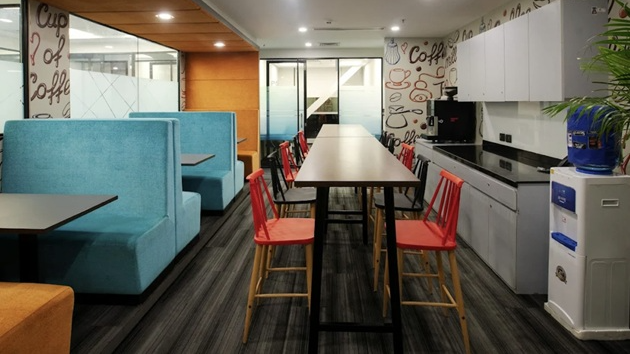 15 Seater Private Cabin