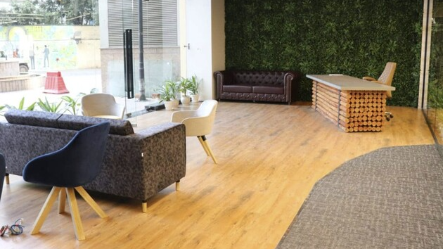 15 Seater Private Cabin