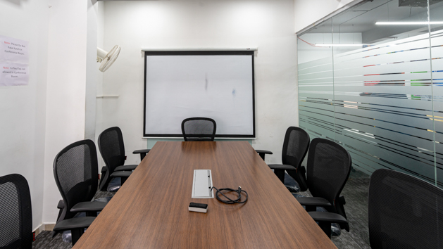 7 Seater Meeting Room