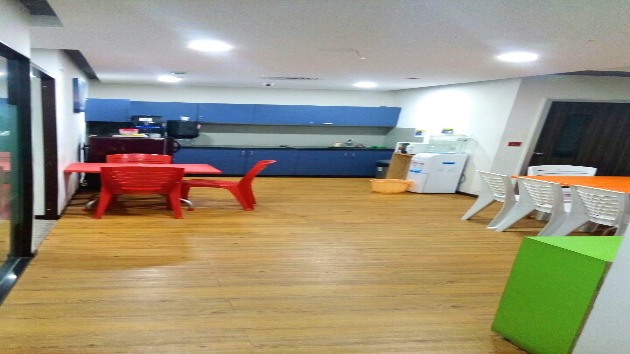 GoSpace 3072 12 Seater Conference Room