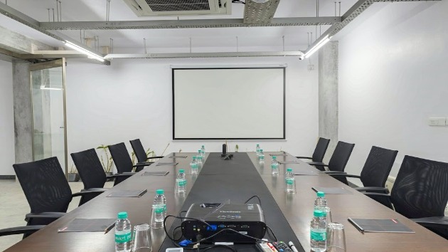 15 Seater Meeting Room