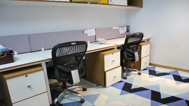 GoOffice 3073 Dedicated Desks 