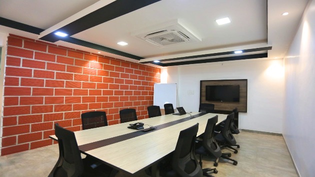 GoSpace 4007 12 Seater Conference Room