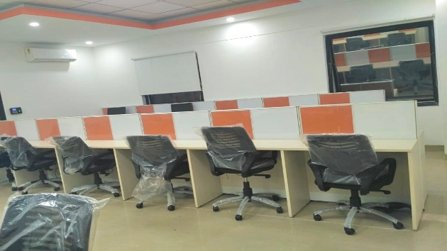 GoOffice 5038 Dedicated Desks 