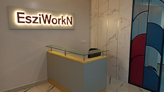 16 Seater Meeting Room