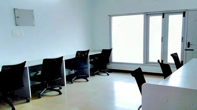 5 Seater Private Cabin in Thillai Nagar - Trichy Coworks | GoOffice 4020