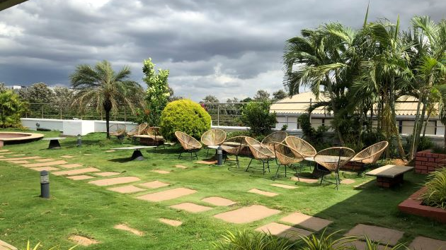 2 Seater Meeting Room