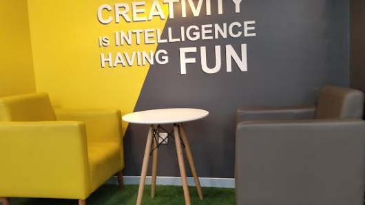 2 Seater Meeting Room