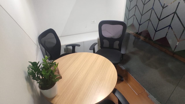 2 Seater Meeting Room