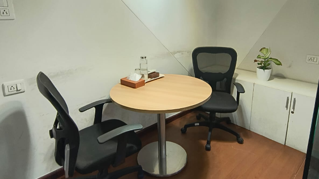 2 Seater Meeting Room
