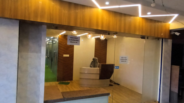 3 Seater Private Cabin