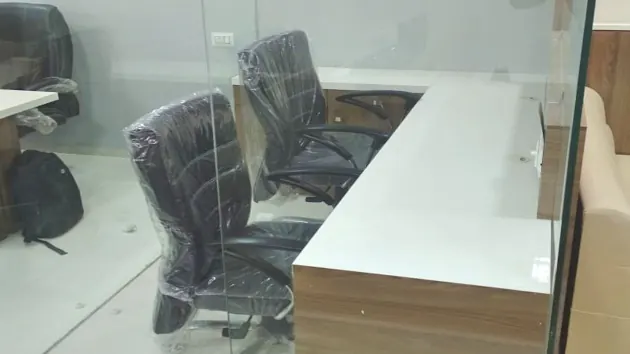 2 Seater Private Cabin in Satellite - Nuaxa Coworking | GoOffice 4094
