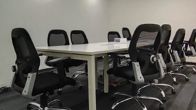 GoSpace 3340 12 Seater Conference Room