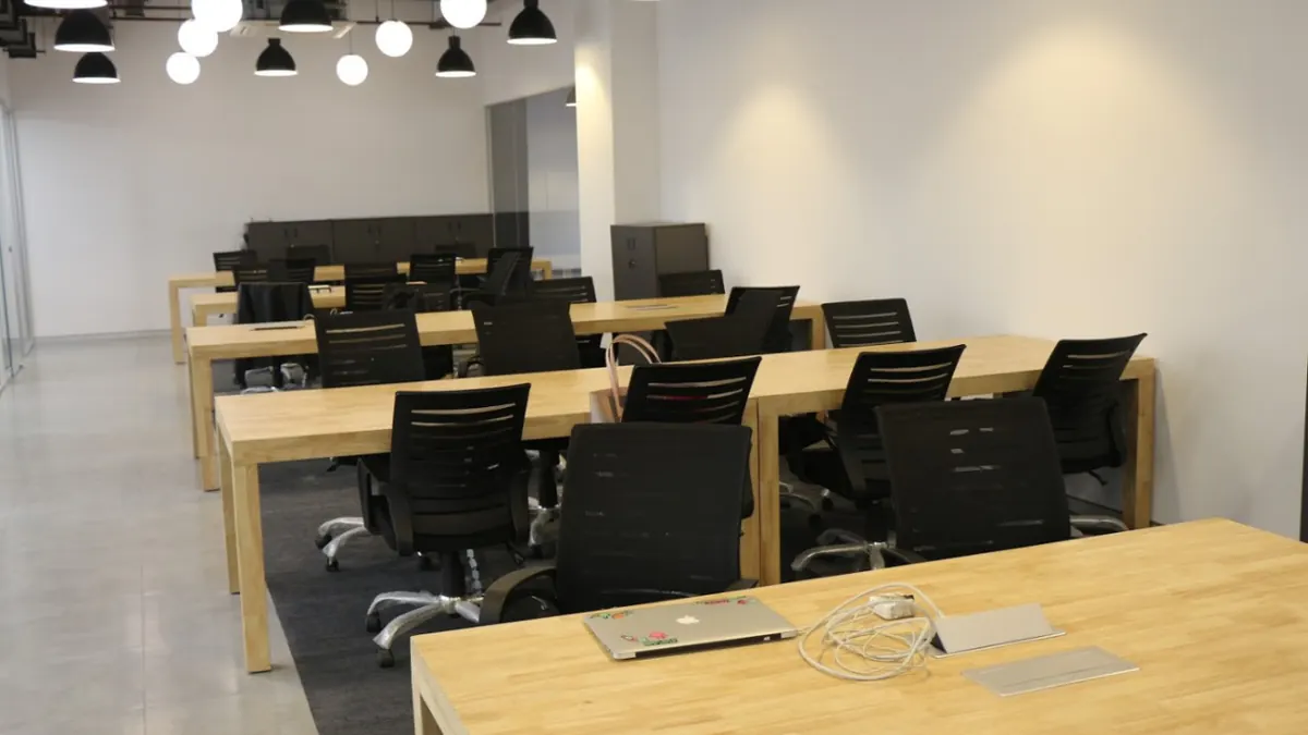 20 Seater Private Cabin in Sector 67 - Plus Offices | GoOffice 8154