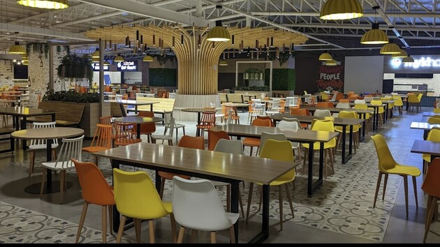 25 Seater Private Cabin 