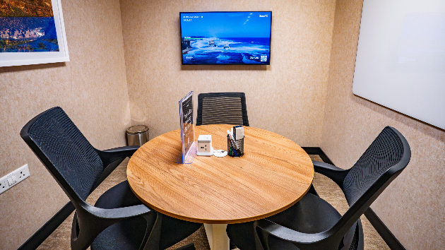 3 Seater Conference Room in Whitefield - WeWork Vista Earth | GoSpace 21287