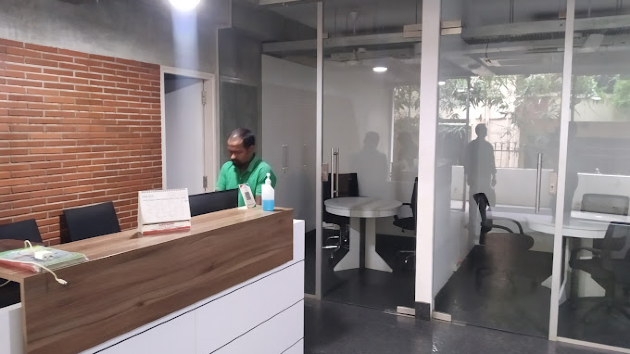 3 Seater Meeting Room