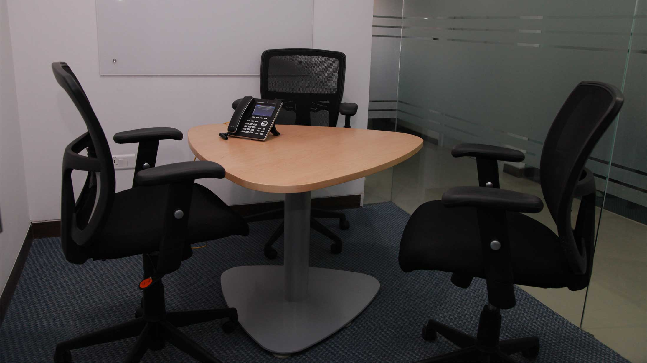 3 Seater Meeting Room