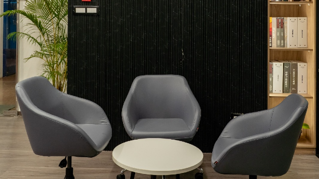  3 Seater Meeting Room