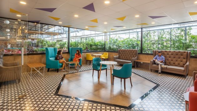 3 Seater Meeting Room