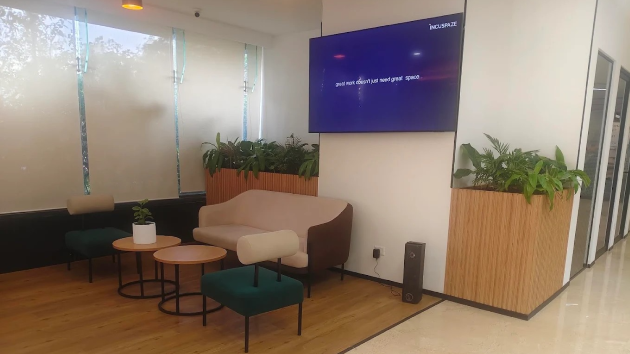 3 Seater Meeting Room