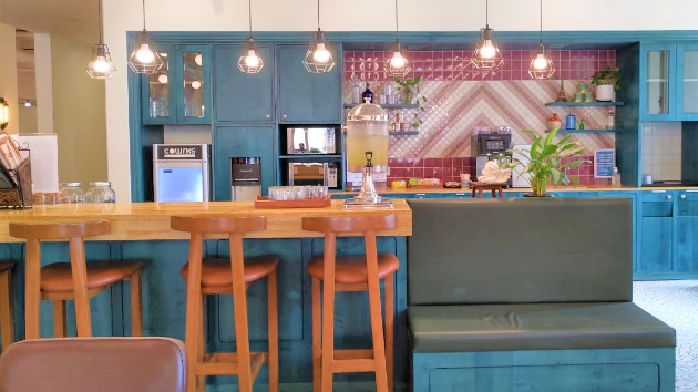 3 Seater Meeting Room