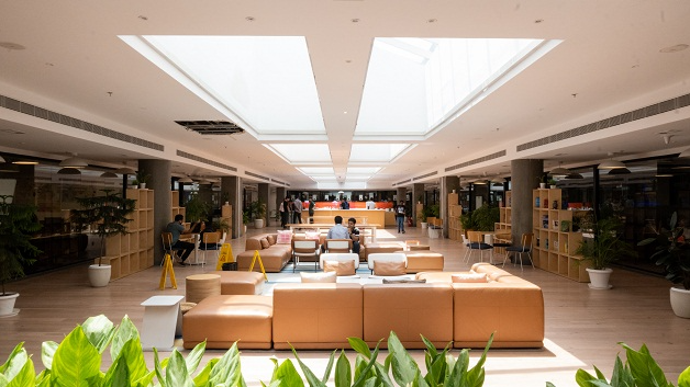 4 Seater Meeting Room