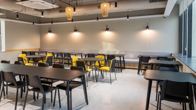 3 Seater Meeting Room
