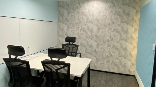 3 Seater Meeting Room in Sector 90 - Incuspaze Alphathum | GoSpace 9061
