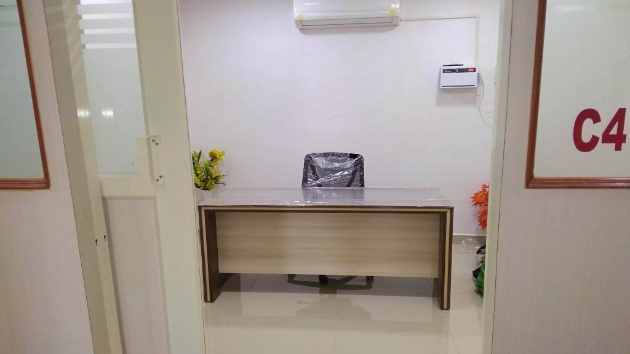 3 Seater Private Cabin