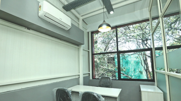 3 Seater Private Cabin