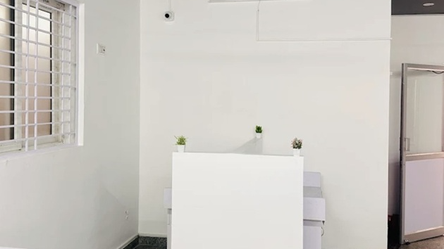 3 Seater Private Cabin