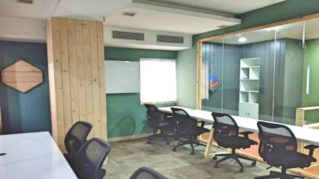 3 Seater Private Cabin