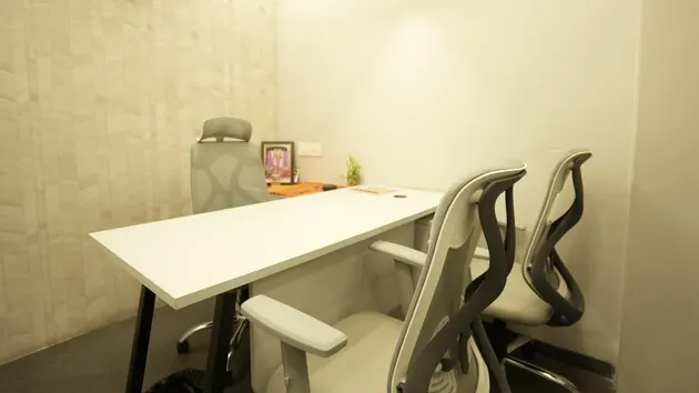 3 Seater Private Cabin in Mahalaxmi Nagar - Workdesq Coworking | GoOffice 8533