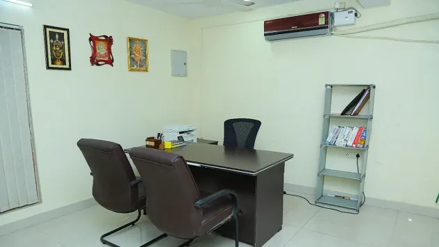 3 Seater Private Cabin in Dwaraka Nagar - iKushal Spaces | GoOffice 4158