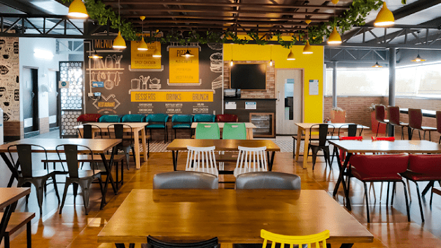 5 Seater Meeting Room