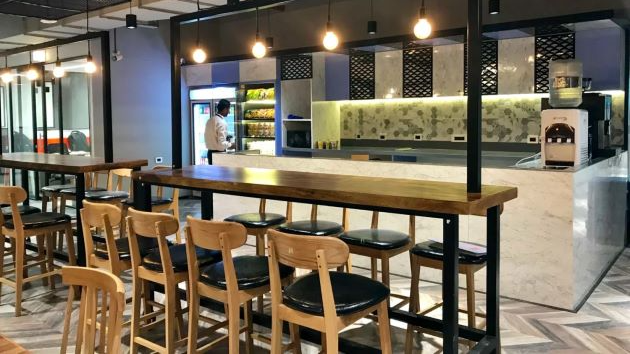 4 Seater  Private Cabin